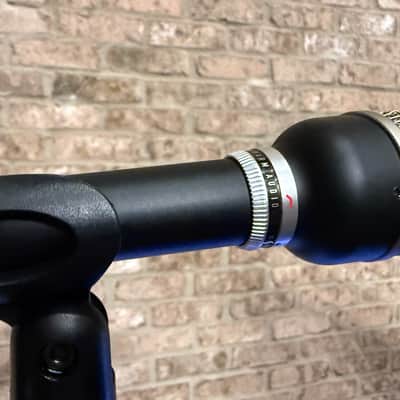 Warm Audio WA-19 Dynamic Studio Microphone image 3