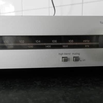 Harman Kardon TU-610 Linear Phase Stereo FM/AM Tuner (1984) image 4