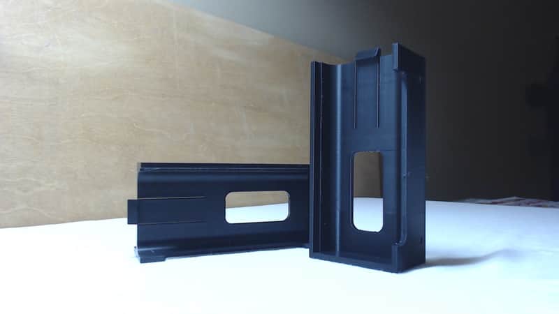 Under Desk Bracket - UMC22 Interface image 1