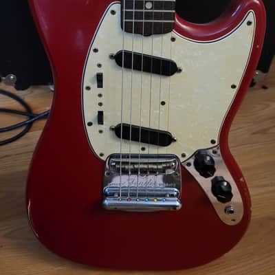 Fender Mustang Guitar with Rosewood Fretboard 1964 - 1969 - Dakota Red image 4