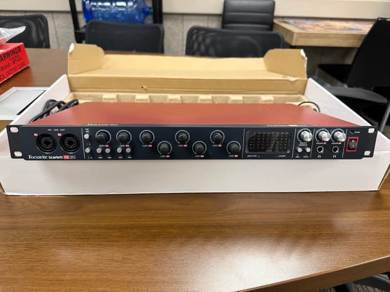 Focusrite Scarlett 18i20 USB 2.0 Audio Interface 2013 - 2016 - Red / Black image 1