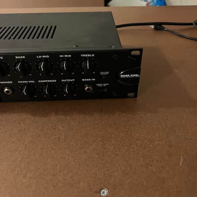 Line 6 Bass Pod XT Rackmount 2000’s - Black image 4