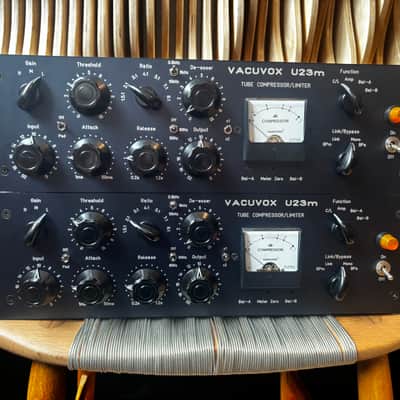 Vacuvox U23M Matched Pair (March 2023, Factory Serviced) image 2