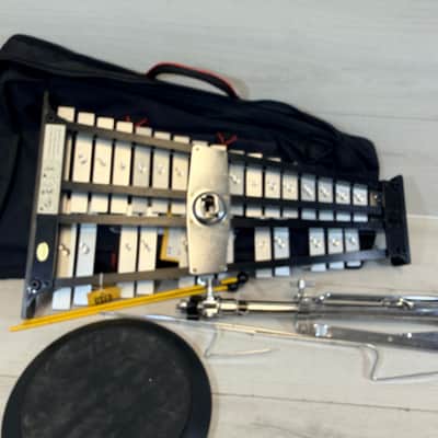 Pearl Educational Bell Kit w/ Stand, Practice Pad, Mallets & Carrying Bag image 6