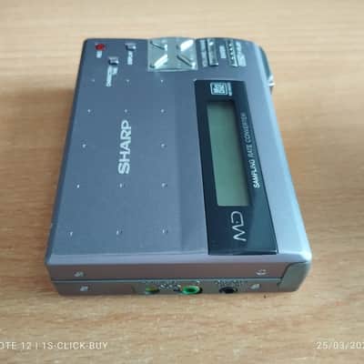 Sharp MD MS 200 1997 - Sharp Walkman Portable mini disc Player MD MS 200 gray working video test image 4