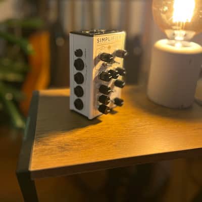 DSM & Humboldt Electronics Simplifier MKII 2023 - Present - White image 2