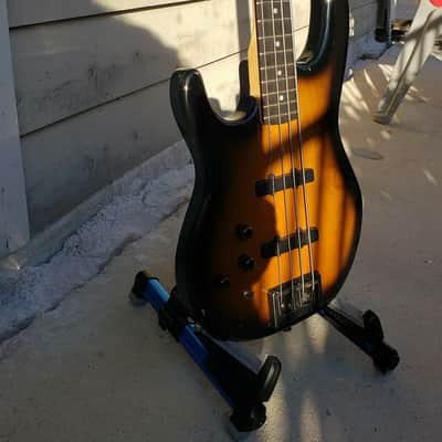 Carvin B4 Left-handed 1999-2005 Antique Sunburst image 2