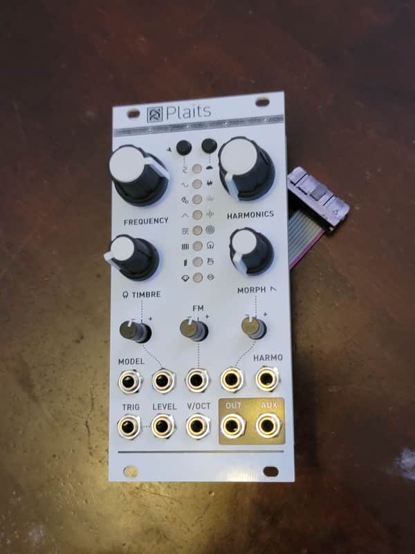 Mutable Instruments Plaits