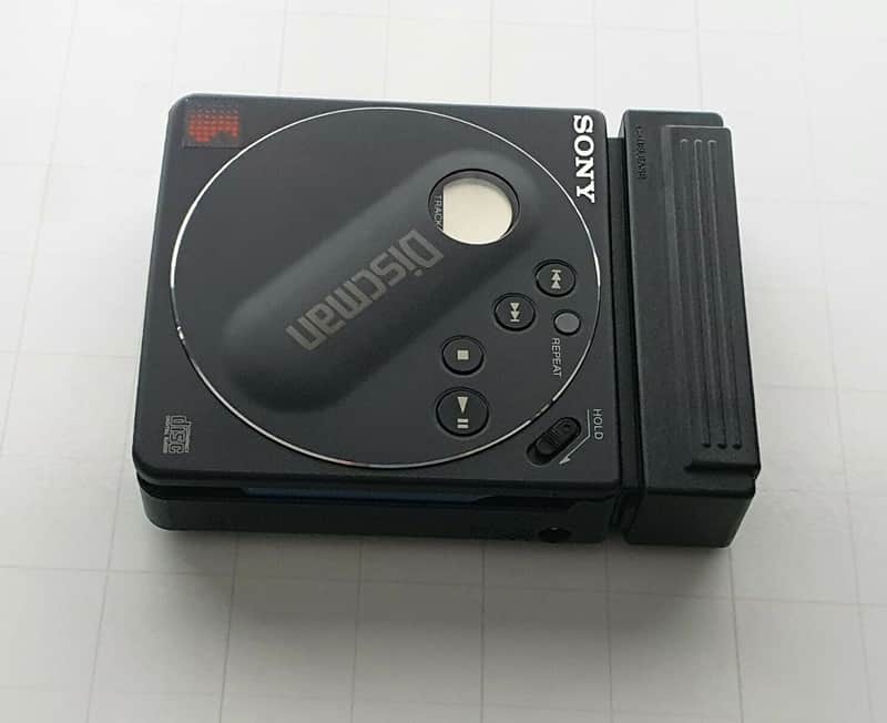ULTRA RARE] Sony Discman D-88 Personal CD player Walkman Full