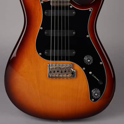 Paul Reed Smith USA DC3 - 2011 PRS - Sunburst w/OHSC Bild 2