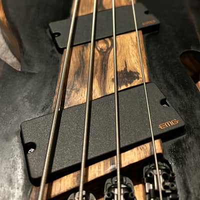 Flame Instruments Multiscale (fanned fret) Headless  Bass EMG TW image 9