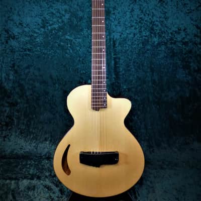 Willcox Atlantis Guitar 2011 Natural image 1