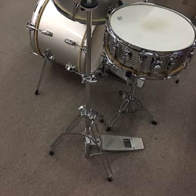 Incredible 5 piece CB700 Drum Kit w/ Stands, Bass Pedal, Tom Mount Remo Sound Master USA Heads image 11
