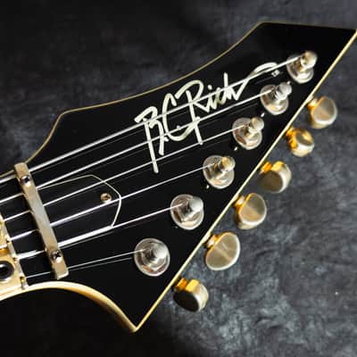 B.C. Rich Warlock-920JE - See Through Black Burst - VERY GOOD condition image 9