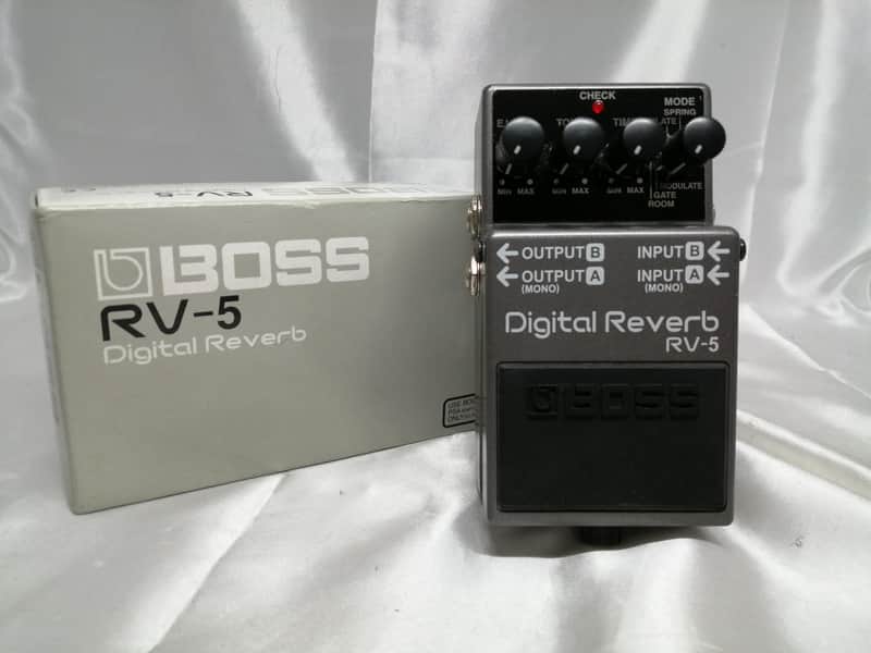 Boss RV-5
