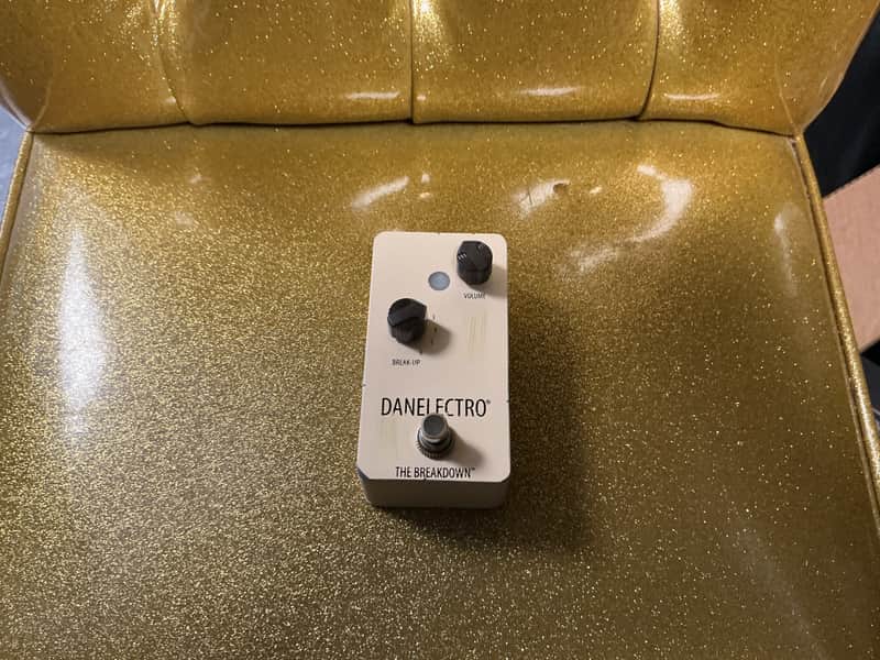 Danelectro The Breakdown