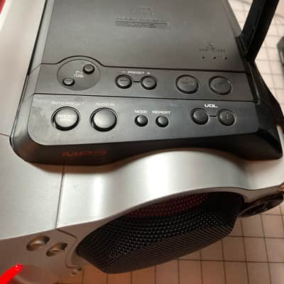 Sony CFD-G700CP Xplod Mega Bass AM FM Radio CD Player MP3 Aux Powerful Boombox image 6