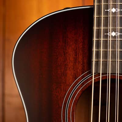 Taylor 324ce Baritone-8 LTD image 6
