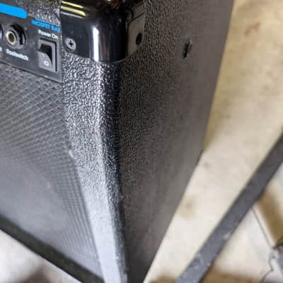 Kustom KBA 80 80-watt MOSFET Bass Amplifier image 10