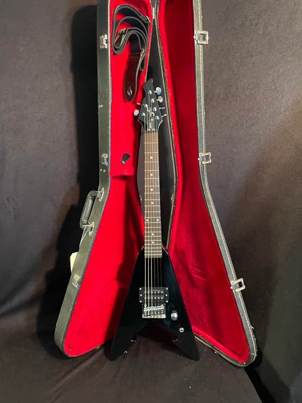 First Act ME276 フライングV 変型 エレキギター ミニ 調整済み First Act ME276 Mini-V | Reverb