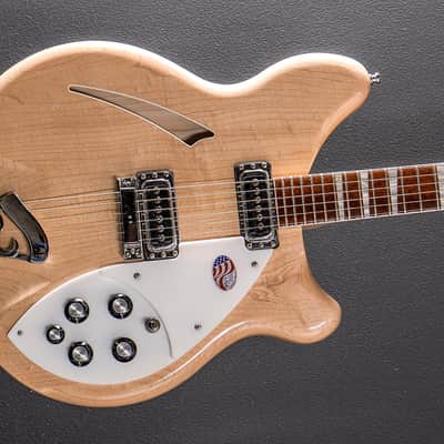 Rickenbacker 360 '18