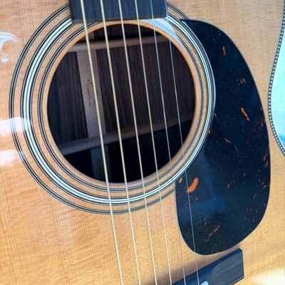 Martin 000-28 Modern Deluxe | Like New | Adirondack Bracing | Hot Hide Glue | Original HSC image 2