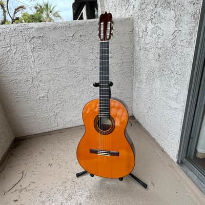 Jesus Marzal Luthier Estudio 1983 image 2