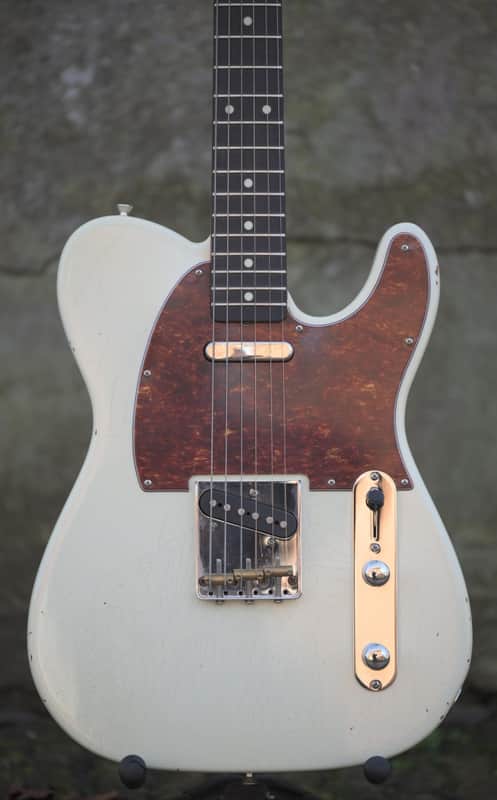 Del-Tone 60's T-Style - Khaya Mahogany - Olympic White image 1