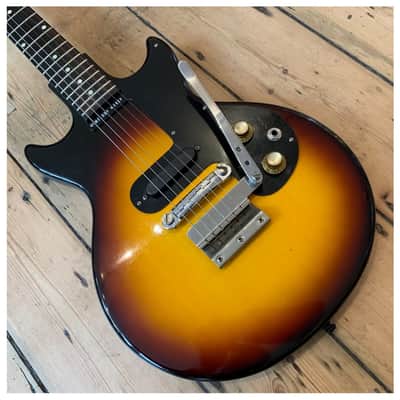 1963 Gibson Melody Maker in Sunburst finish & and soft shell case image 16