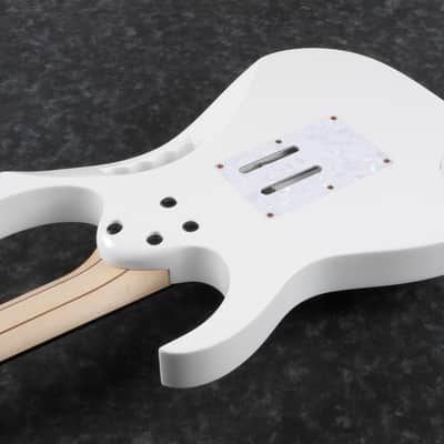 Ibanez Steve Vai Signature 6 String Electric Guitar w/Bag - White (JEM7VPWH) image 6