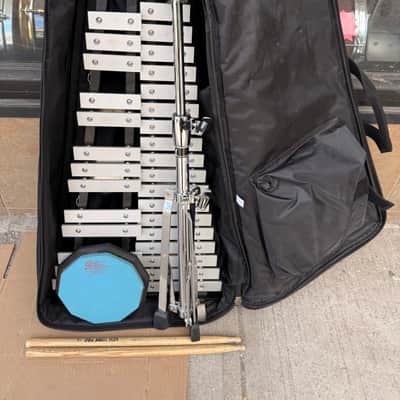 Pearl Glockenspiel Bell Kit Package with Stand, Original Bag, Practice Pad & Sticks – Used – Good Condition image 4