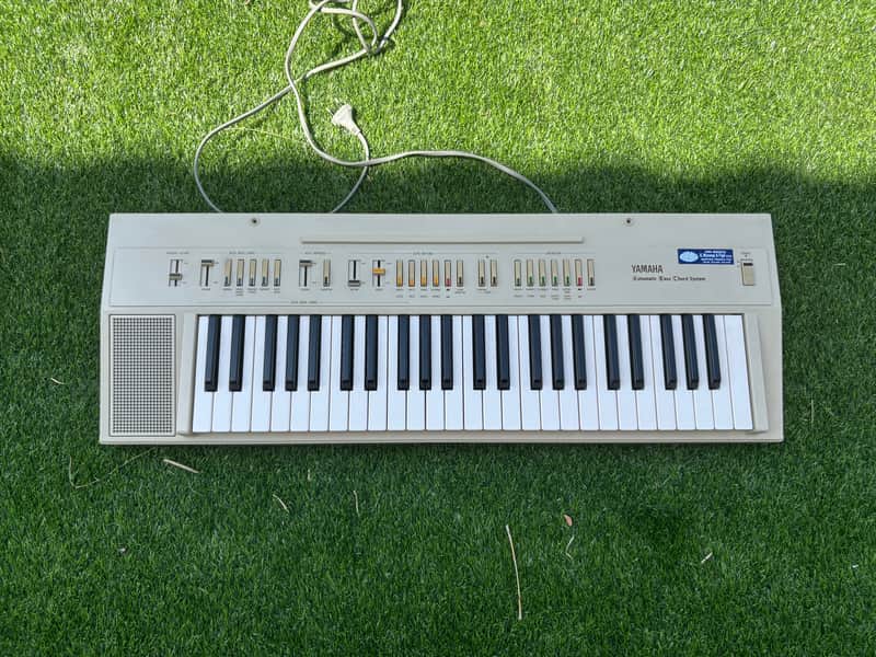 Yamaha PS-20 Automatic Bass Chord System 1981 - White image 1