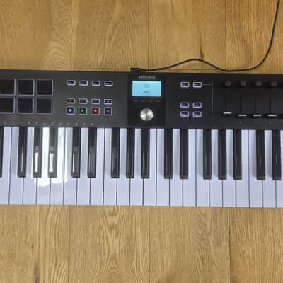 Arturia KeyLab Essential 49 MkIII MIDI Controller 2023 - Present - Black image 6