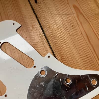 Squier Affinity Series Stratocaster Electric Guitar Affinity Strat Scratchplate Pickguard 1998 image 7
