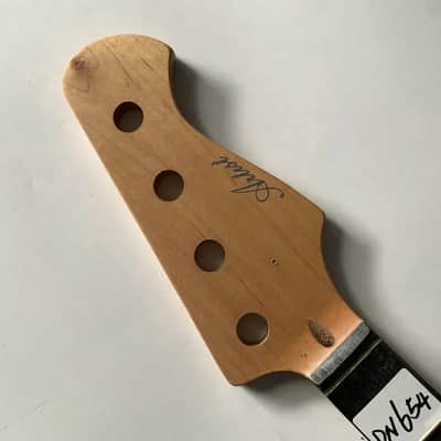 Maple Wood 4 String Jazz Bass Style Neck, Rosewood 20 Frets Fingerboard image 8