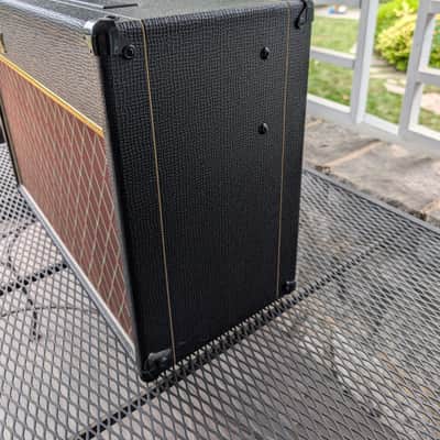 Vox AC15C1X Custom 2-Channel 15-Watt 1x12" Blue Alnico Guitar Combo 2010 - 2019 - Black image 3