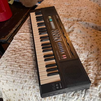Casio MT-205 Casiotone 49-Key Synthesizer 1980s - Black image 2