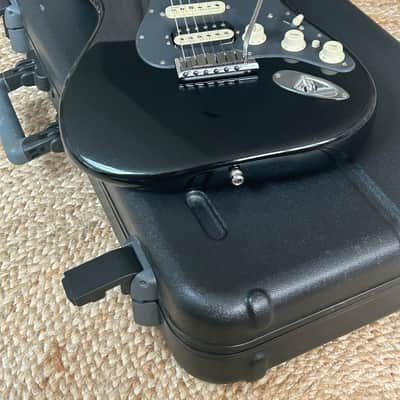 Fender American Elite HSS Stratocaster 2015 - Black image 18