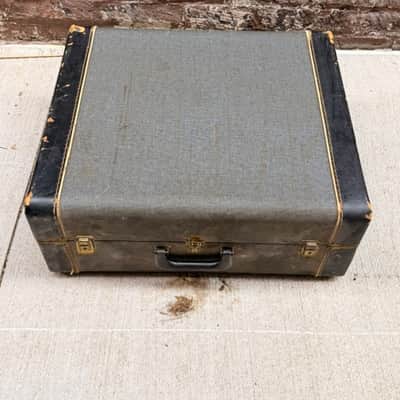 Vintage Iorio Italian Piano Accordion with Mother of Pearl Keys image 19