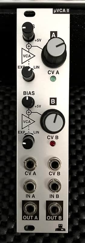Intellijel uVCA II Dual Log / Lin VCA Eurorack Module