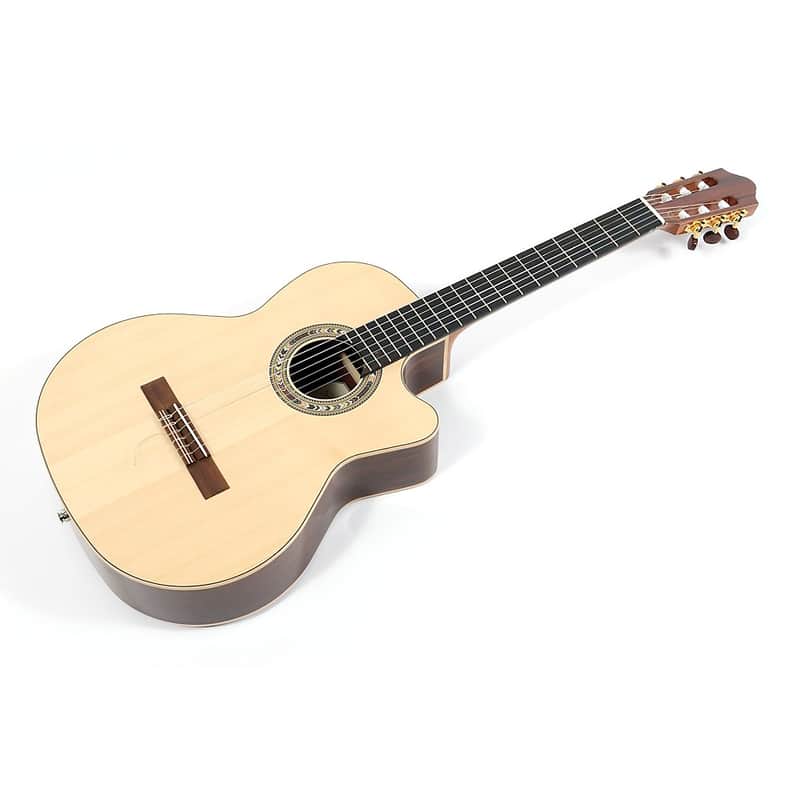 Kremona F65CW Fiesta Cutaway Acoustic-Electric Classical Guitar Regular Natural image 1