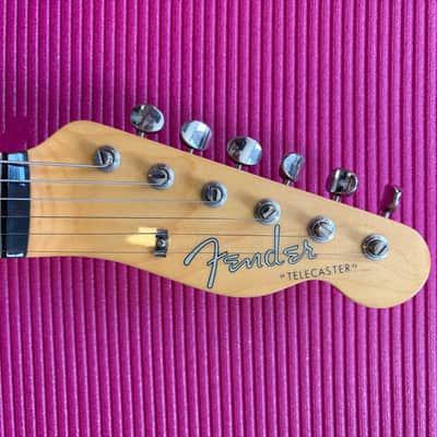 Fender Made in Japan Hybrid Telecaster Deluxe Sherwood Green 2019 image 2
