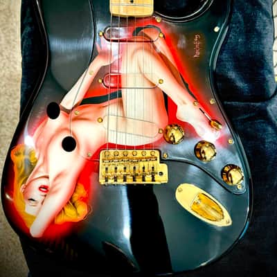 1994 Fender Custom Shop Marilyn Monroe Playboy 40th Anniversary Stratocaster | MINT w/ ALL Case Candy! image 2