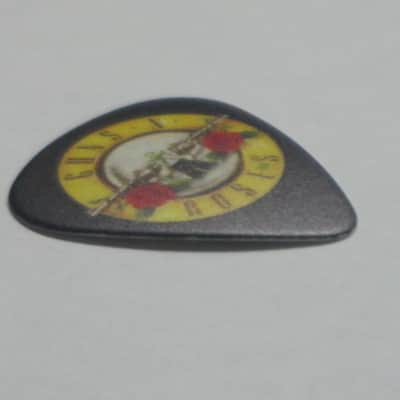 new in package (old stock) A+ Perri's Leather Ltd. / Perri's 12 Pack Of Guns N Roses Guitar Picks - Med Gauge - Celluloid Plastic, 351 shape - but slightly curved (LP12-GNR1) LP12GNR1 image 7