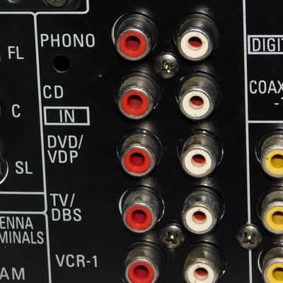 Denon AVR-95 receiver with phono input image 8