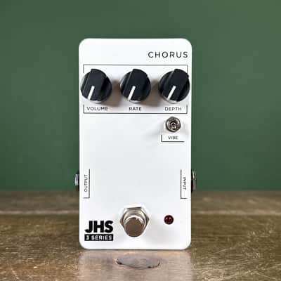JHS 3 Series Chorus 2020 - Present - White image 2
