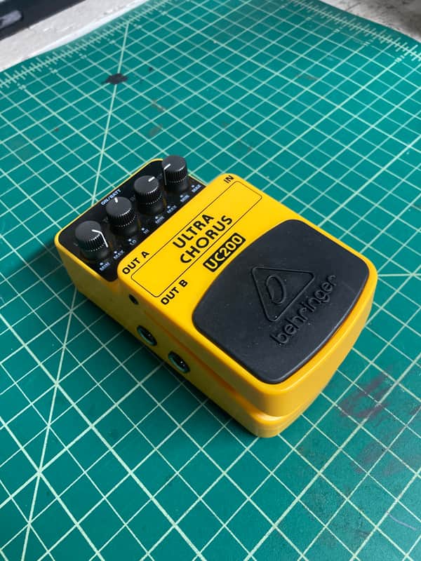 Behringer UC200 Ultra Chorus