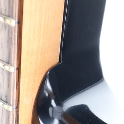 Squier Classic Vibe '60s Precision Bass, 3-Color Sunburst, Professional Setup (D2) (04631) image 7