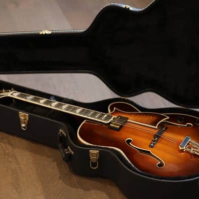 Heritage Golden Eagle Archtop Hollow Body Electric Guitar Antique Sunburst + OHSC image 22