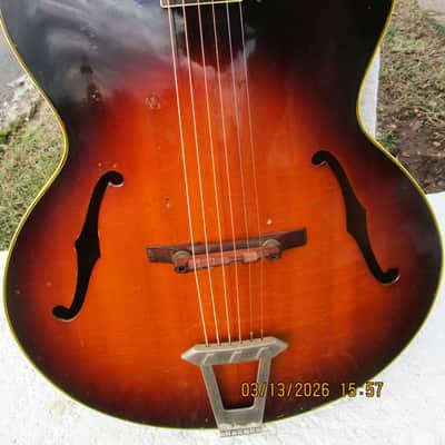 Gibson L-4C Archtop Guitar, 1958, Sunburst Finish, Original Brown Case image 6